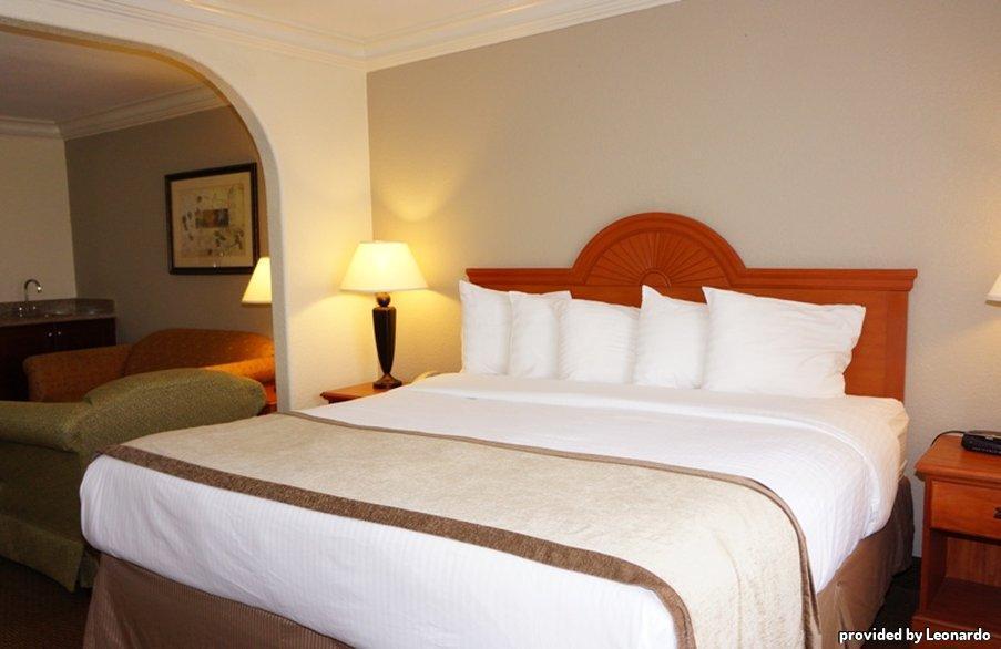 Best Western Isabelle Court Galliano Eksteriør bilde