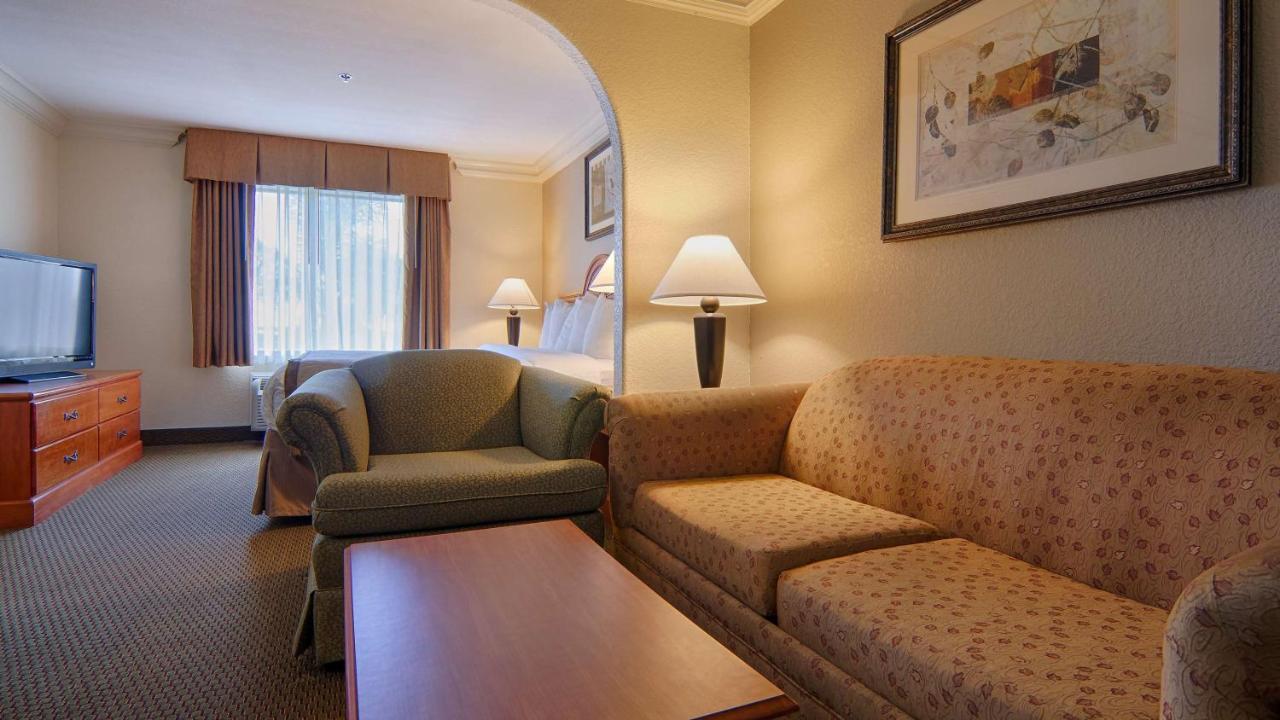 Best Western Isabelle Court Galliano Eksteriør bilde